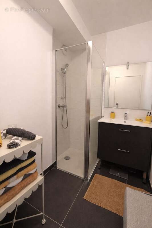 Appartement à LA RICHE