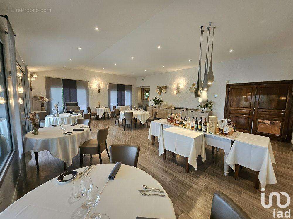 Photo 9 - Commerce à VIRIGNIN