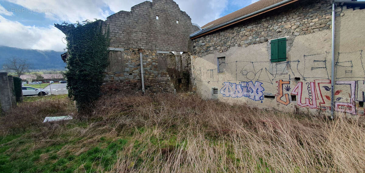 Maison à BRENTHONNE