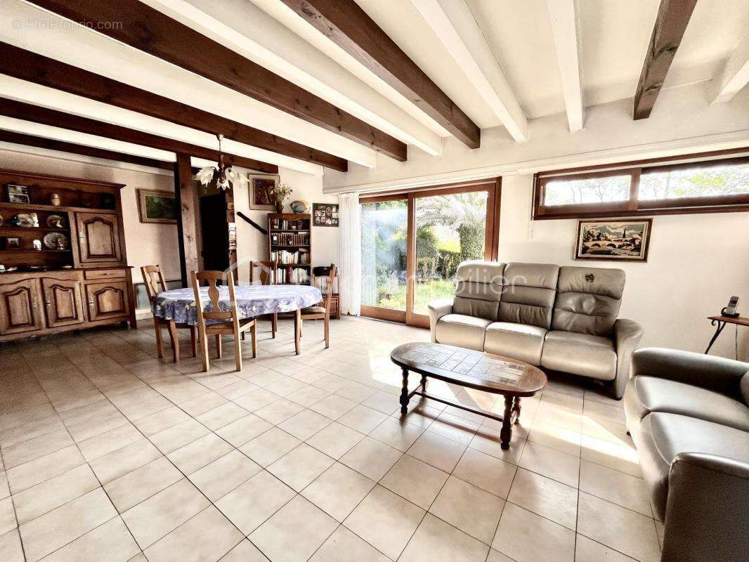 Maison à SAINT-VINCENT-DE-TYROSSE