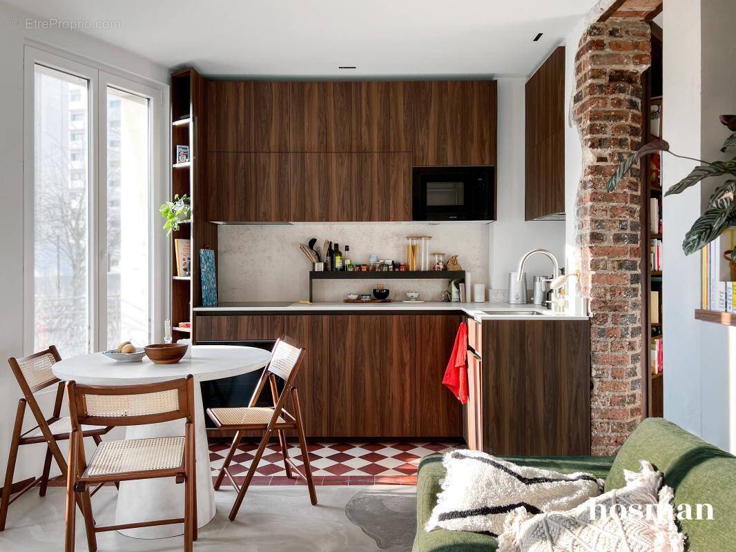 Appartement à PARIS-20E