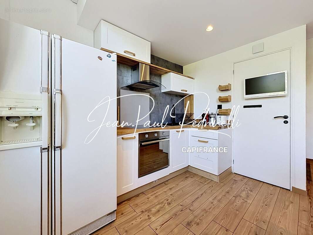 SAINT-RAPHAËL, Duplex 3 pièces 59 m² total,  meublé et équipé,  parking privatif et climatisation - DPE C - photo 31