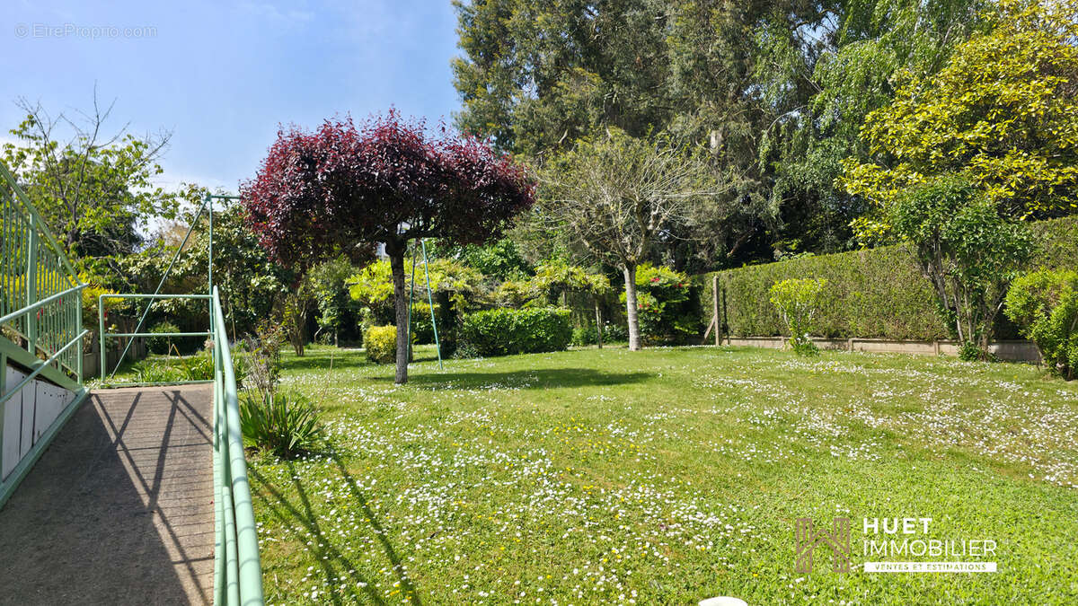 Maison à BRUZ