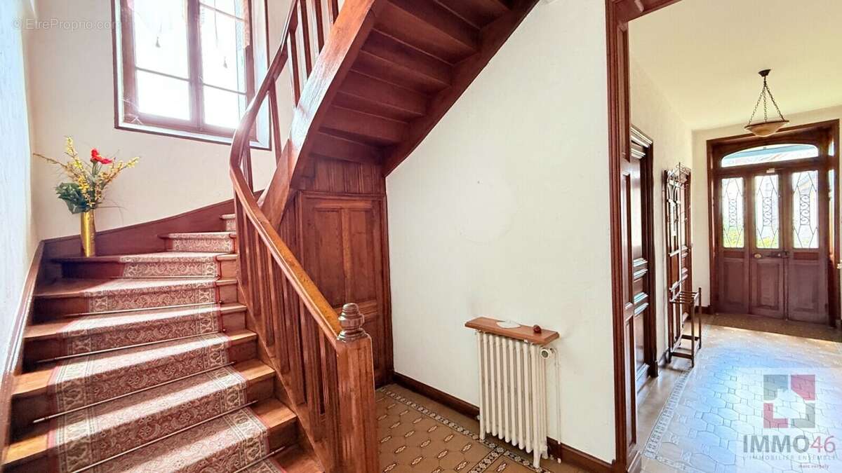 Maison 184 m² à Gramat  - photo 9