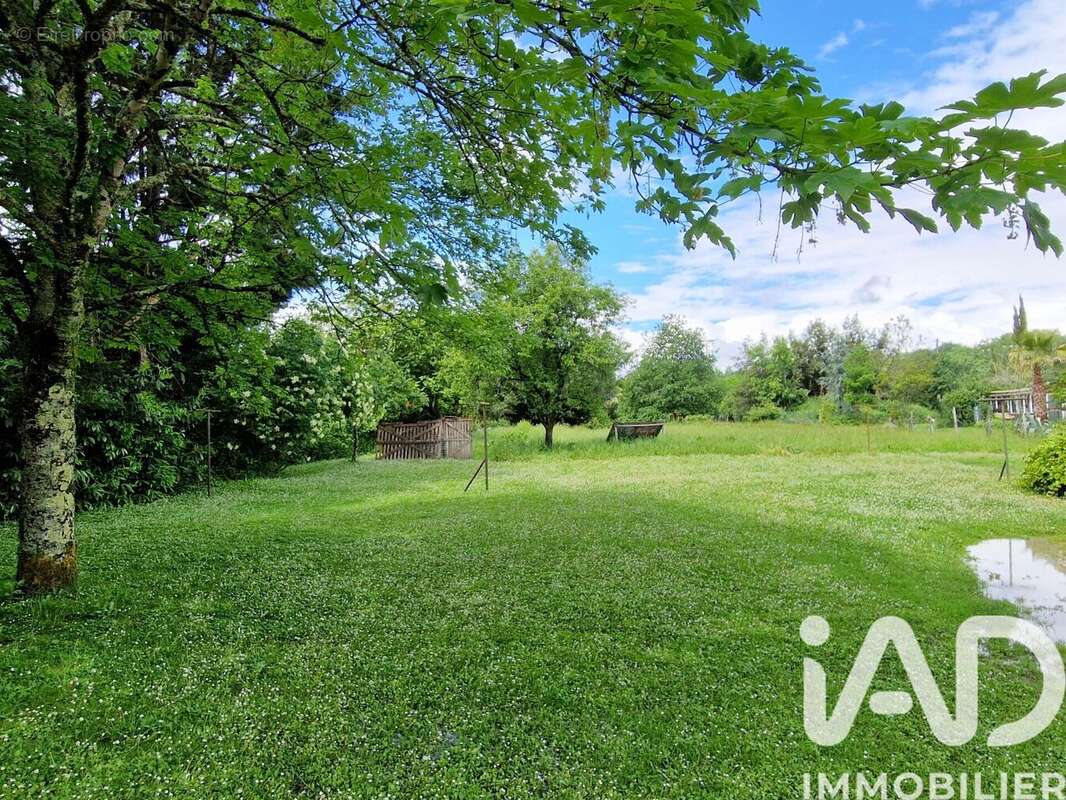 Maison 136 m² à Sault-De-Navailles  - photo 8