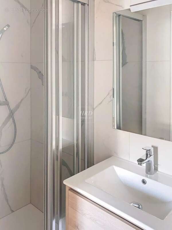 STRASBOURG - ORANGERIE 4 Pièces de 64m2 hab / 105m2 au sol - photo 12
