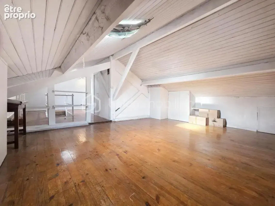 Faron vue mer. duplex de +100 m² Jardin, Studio, garage - photo 9