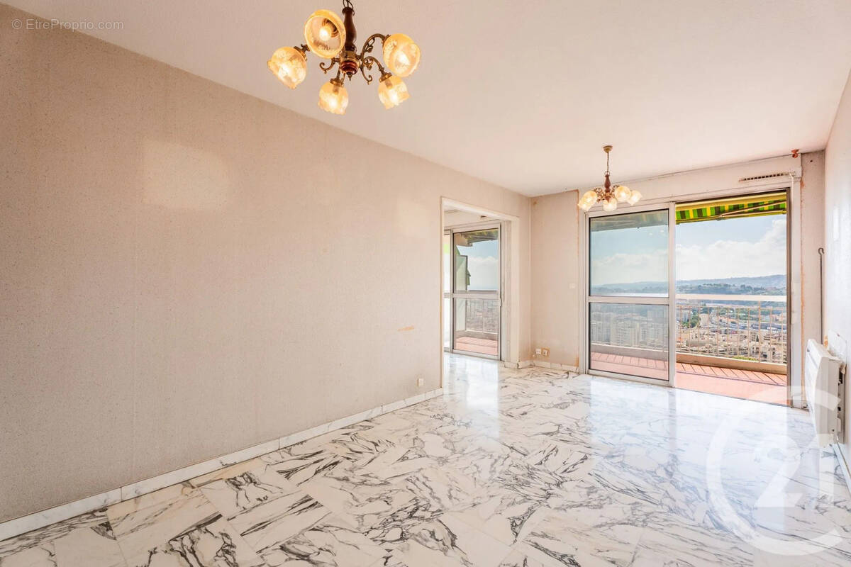 Appartement à NICE