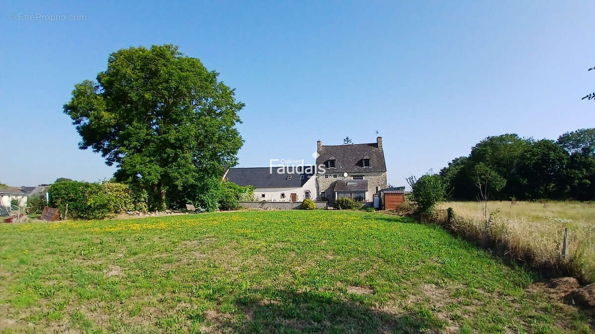 Maison 190 m² à Sainte-Mere-Eglise  - photo 2