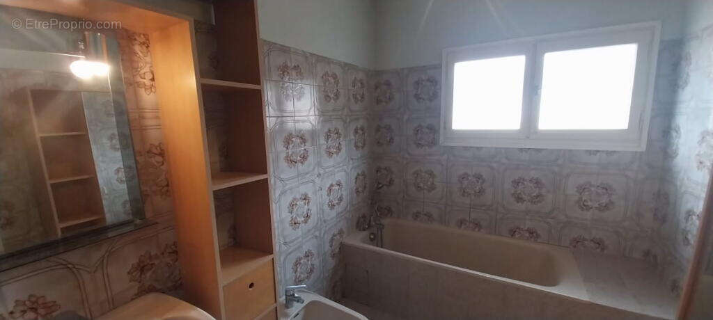 Maison à SAINT-PERAY