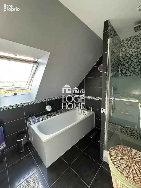 Maison 5 pièces 170 m² à vendre à Emmerin (59320) - photo 7