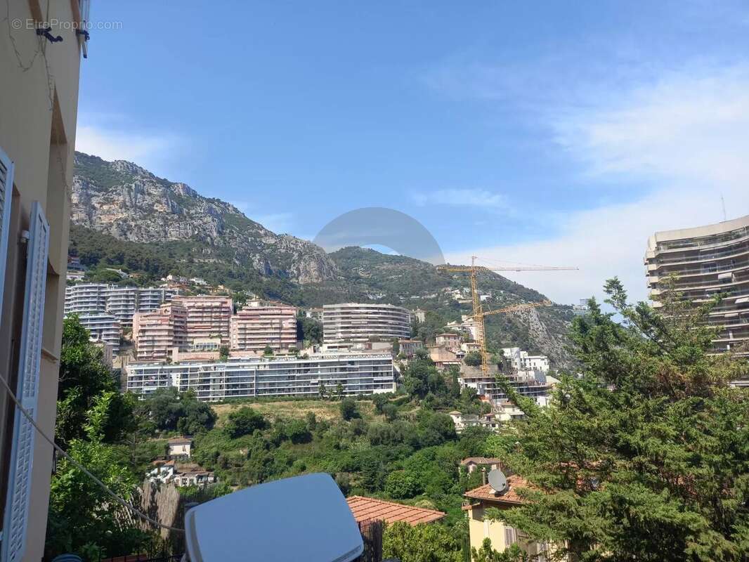 Appartement à BEAUSOLEIL