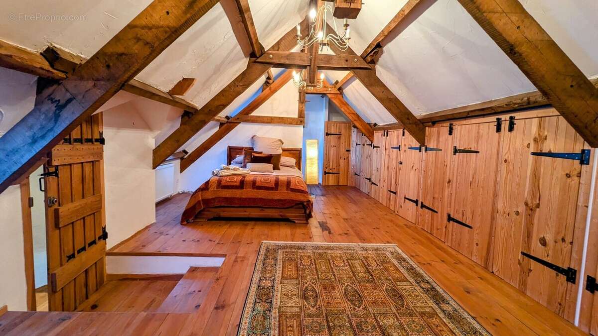 Maison à NOYAL-PONTIVY