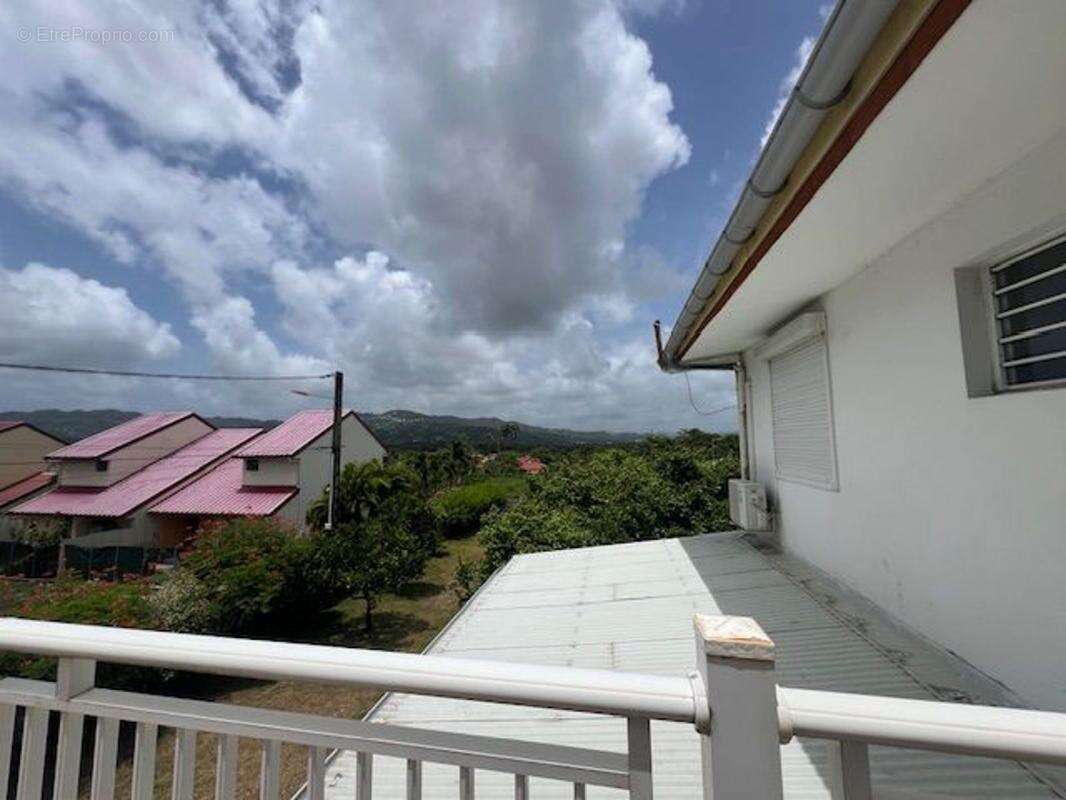 Maison à LE LAMENTIN