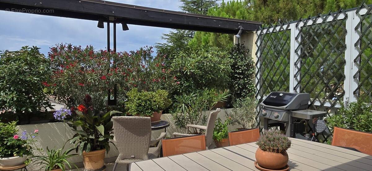 Appartement à AIX-EN-PROVENCE