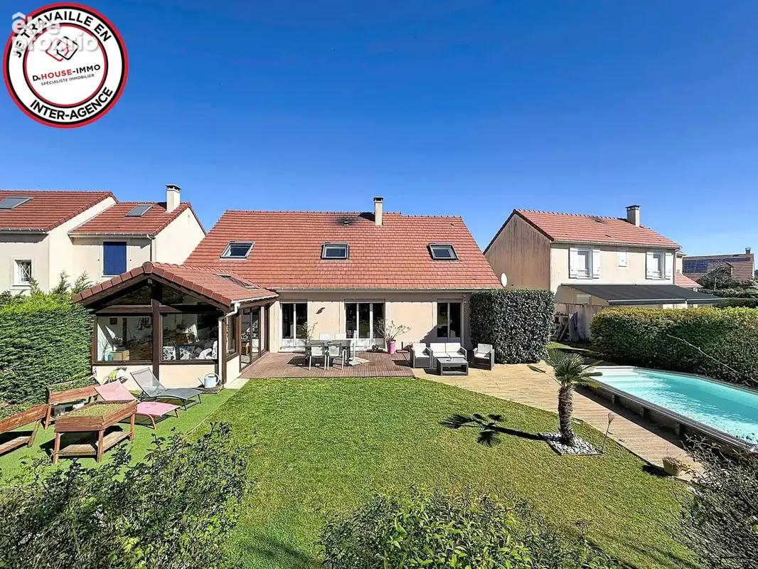 Maison à NOZAY