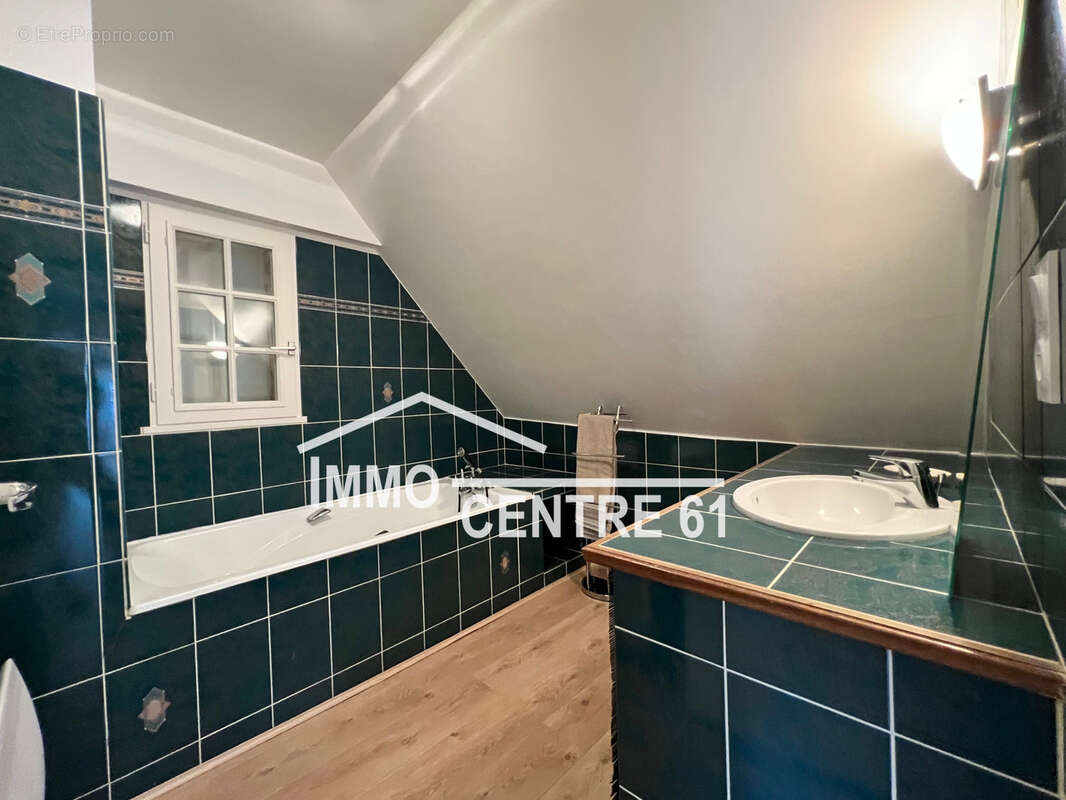 Maison à LA FERTE-MACE