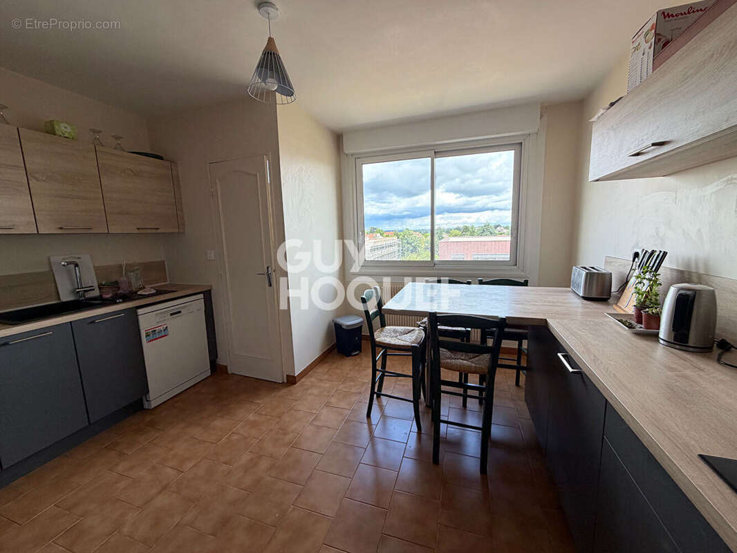 Appartement Caluire Et Cuire - Résidence les Hauts de Caluire - T4 / T5 familial 106.2 m2 - photo 3