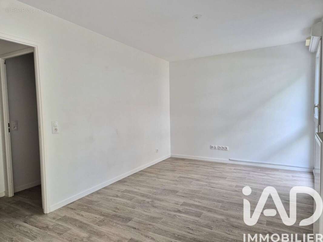 Photo 4 - Appartement à CORBEIL-ESSONNES