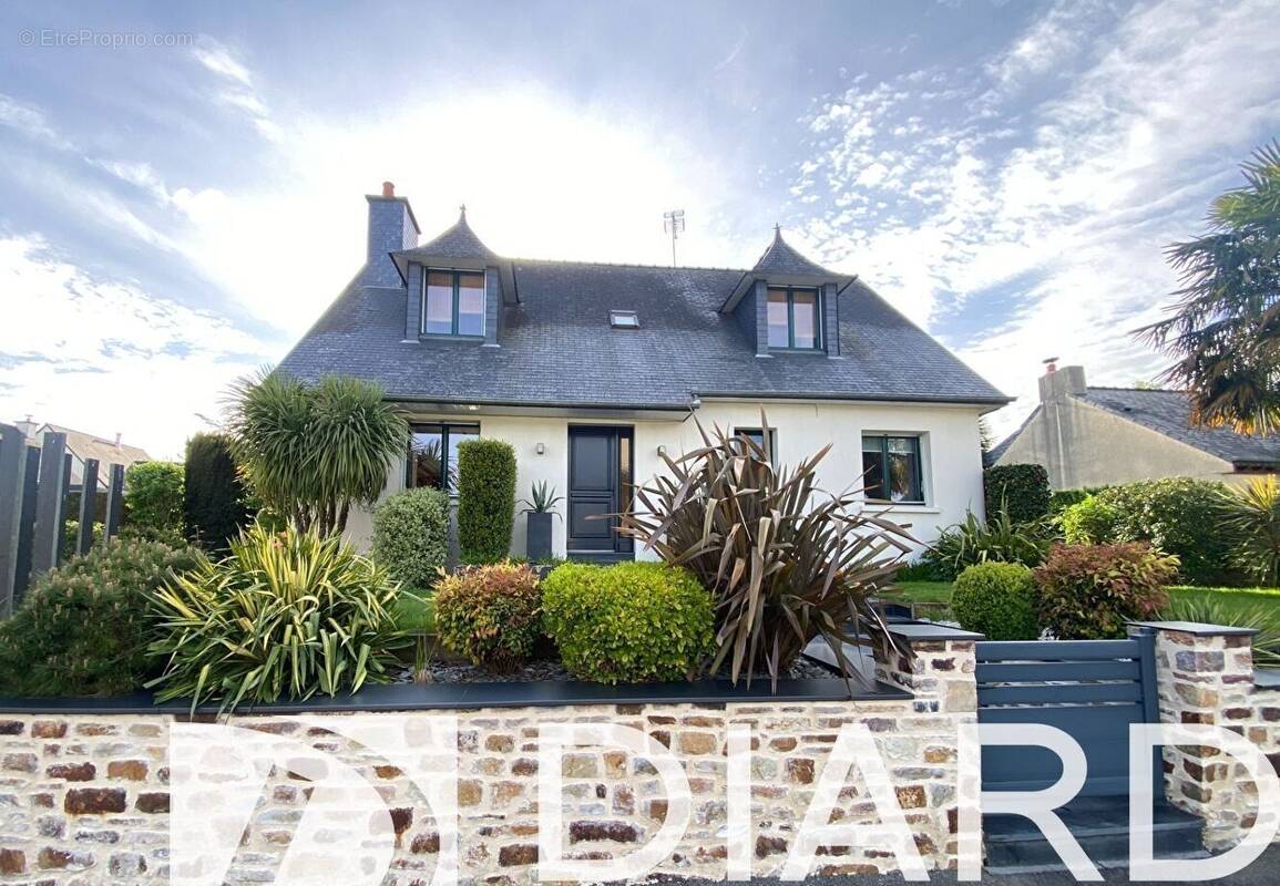 Maison à ERBREE
