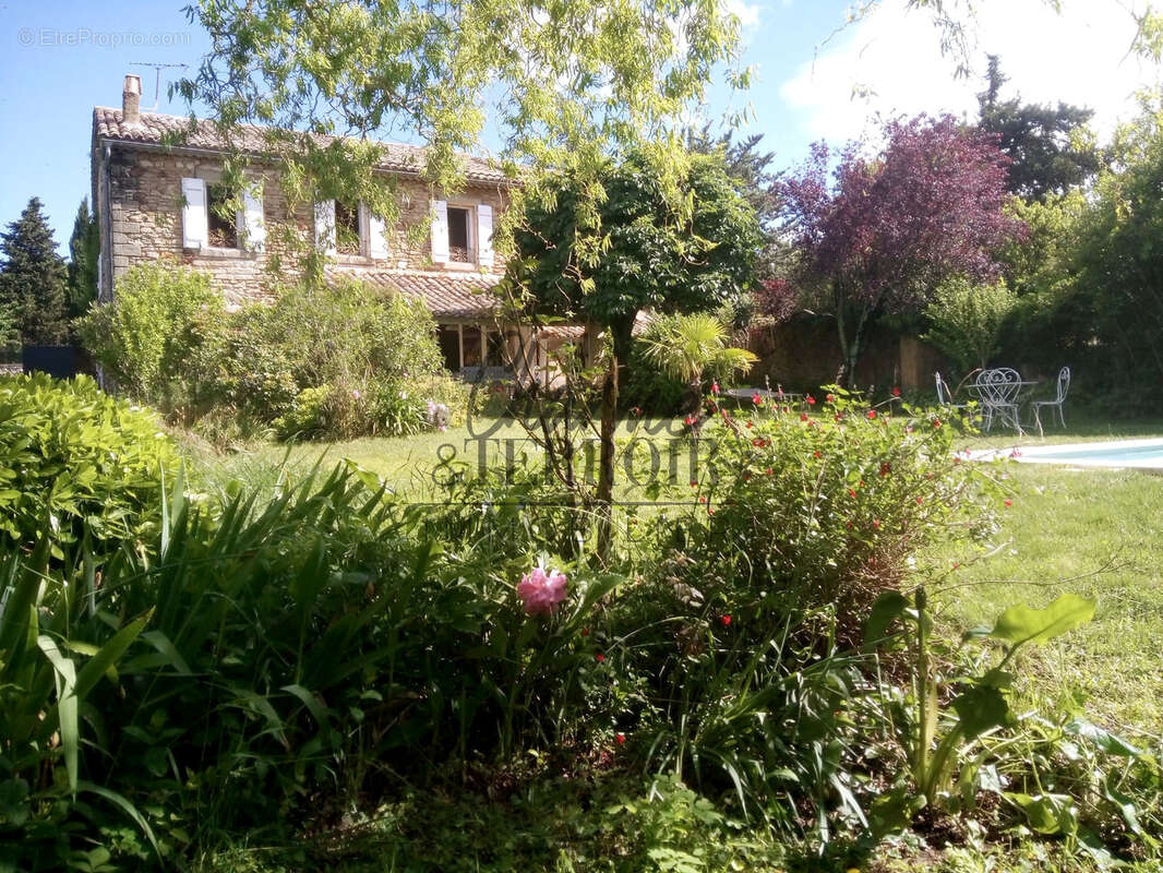 Maison à UZES