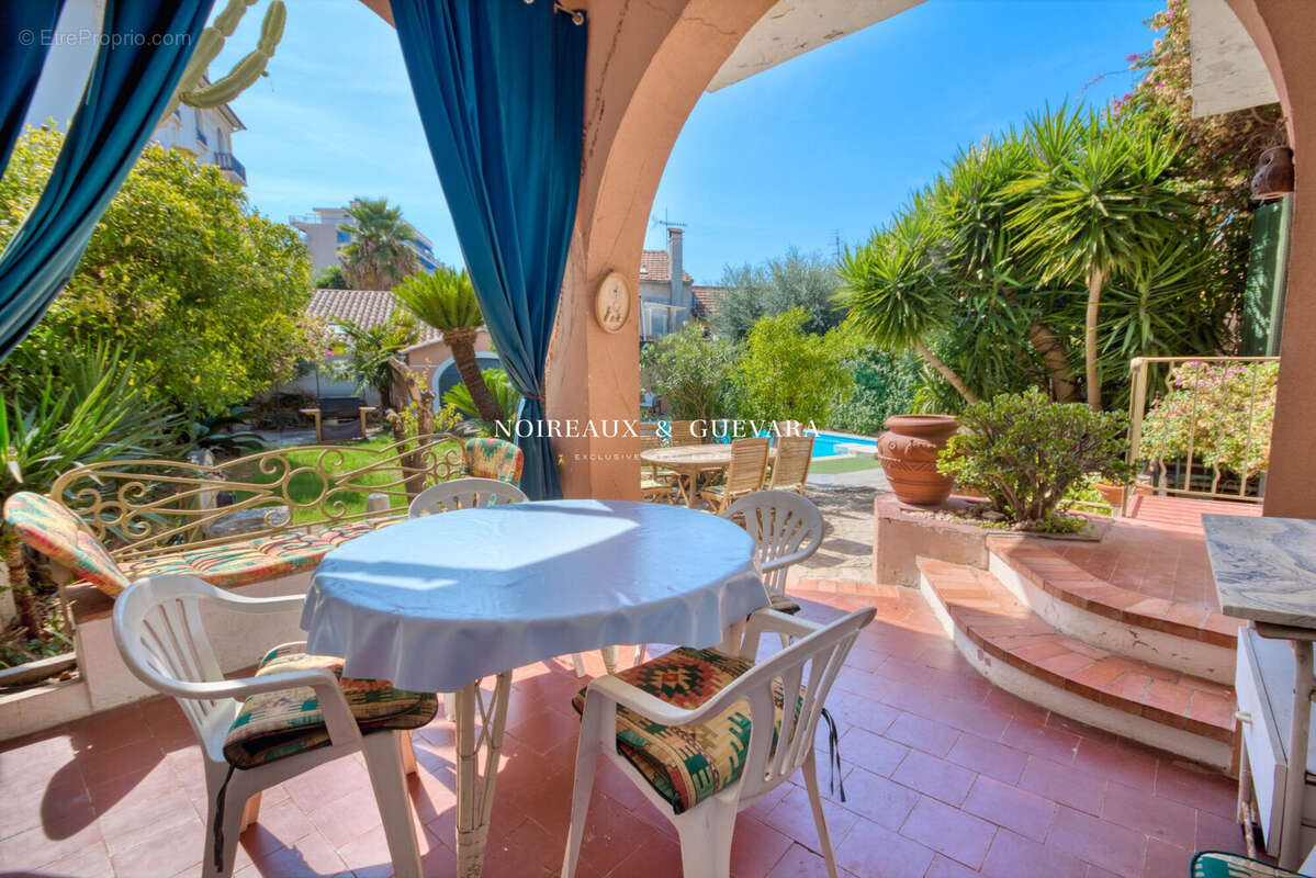 Maison à CANNES