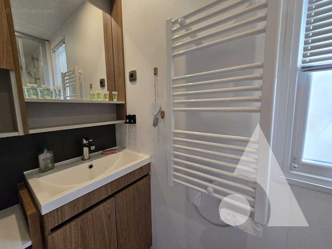 Maison 3 pièces 40m² , jacuzzi 6p , vue mer -saint-raphael-boulouris - photo 8