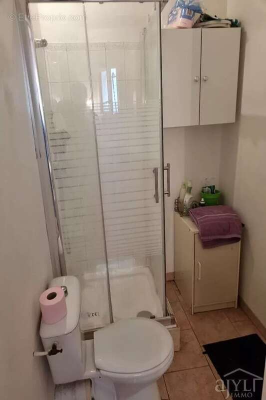 Appartement à ROGNES