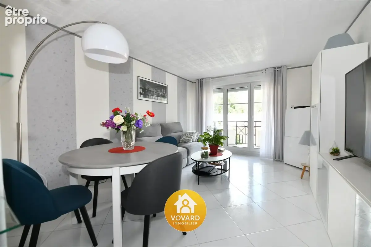 Photo Appartement à Saint-Brice-Sous-Foret au prix de 159 000€
