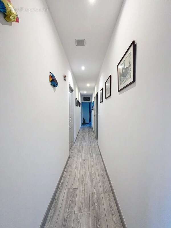 Maison à PARENTIS-EN-BORN