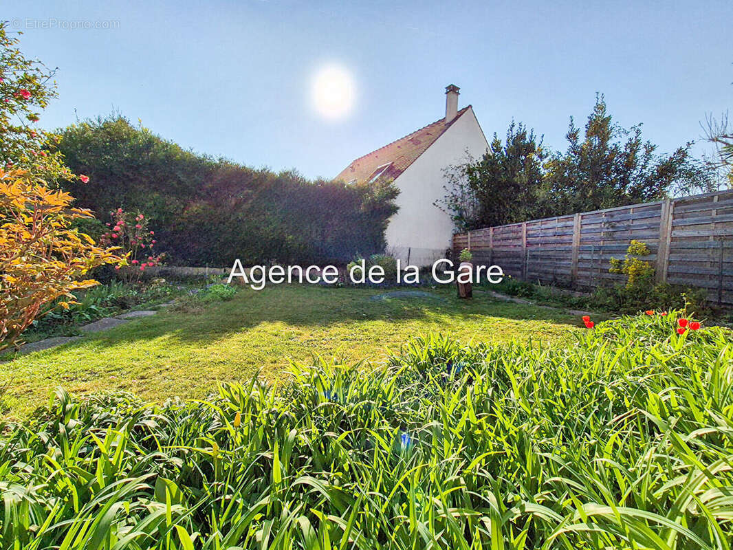 Maison à CARRIERES-SUR-SEINE