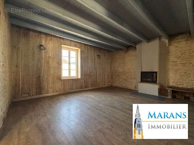 Maison à LE GUE-DE-VELLUIRE