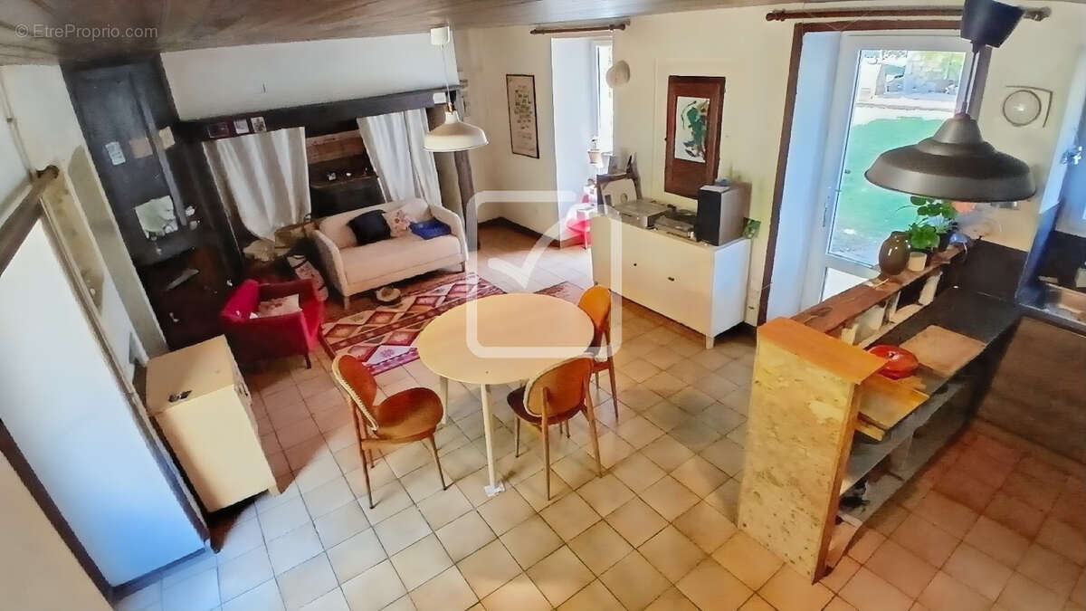 Maison à MARTEL
