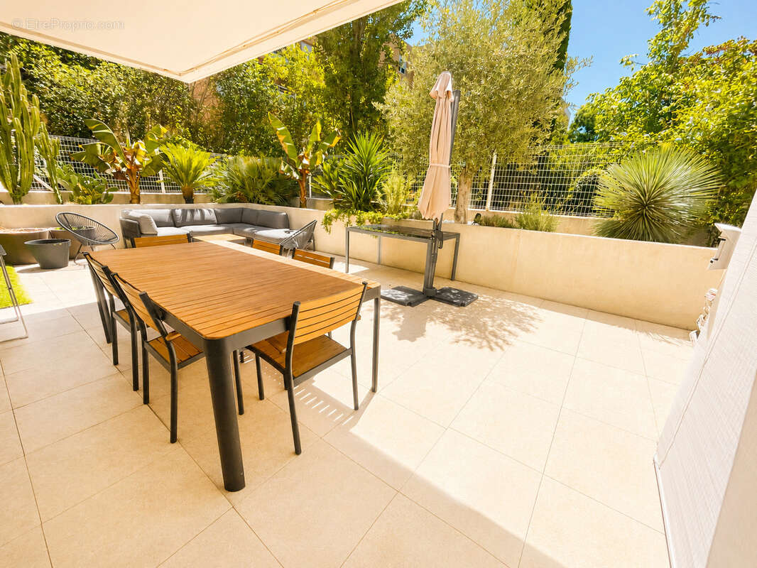 Appartement à MARSEILLE-9E