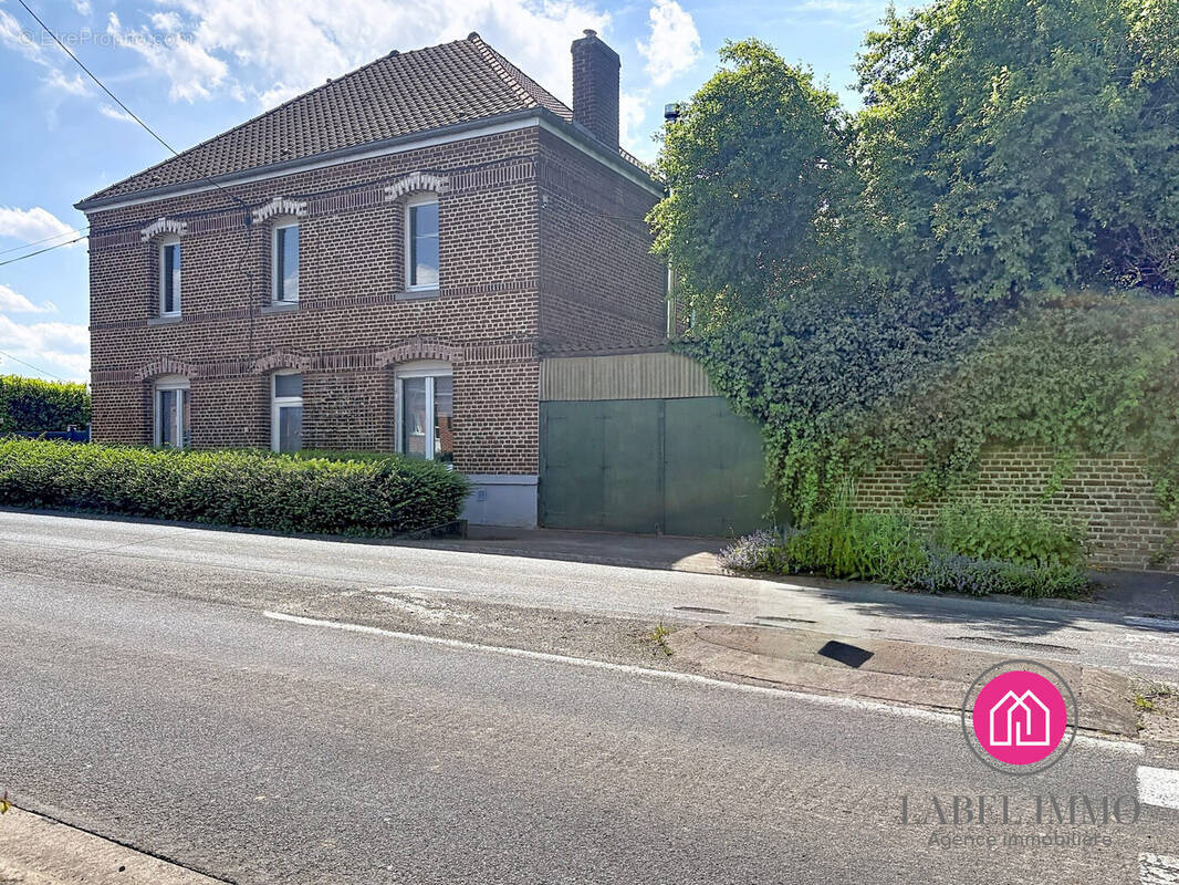 Maison à QUERENAING