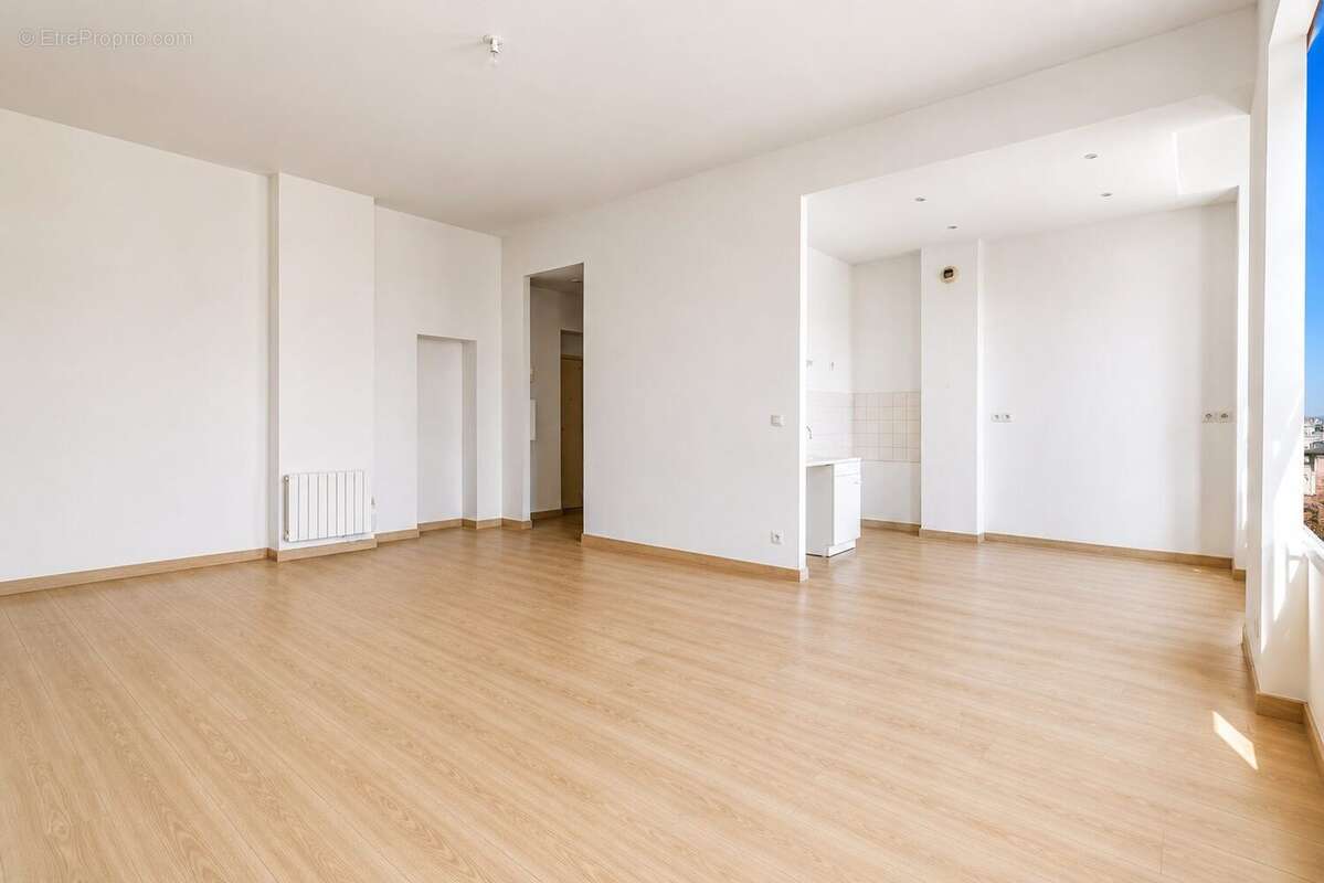 Appartement à LYON-4E