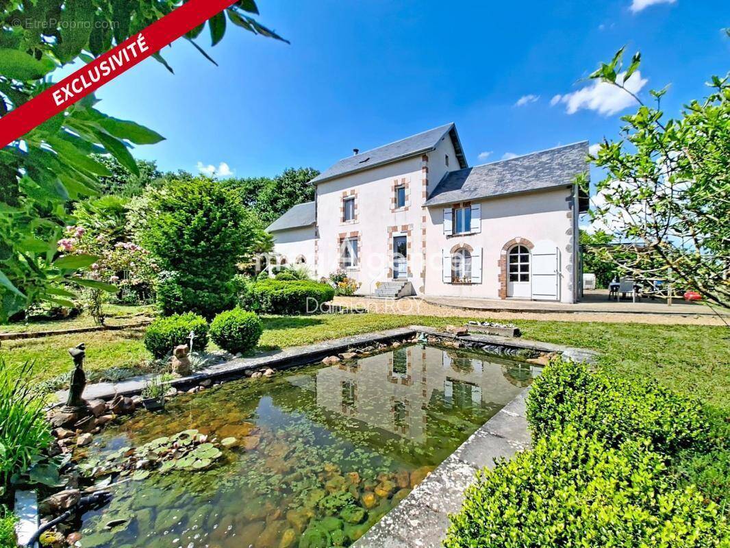 Maison à FAYE-L'ABBESSE