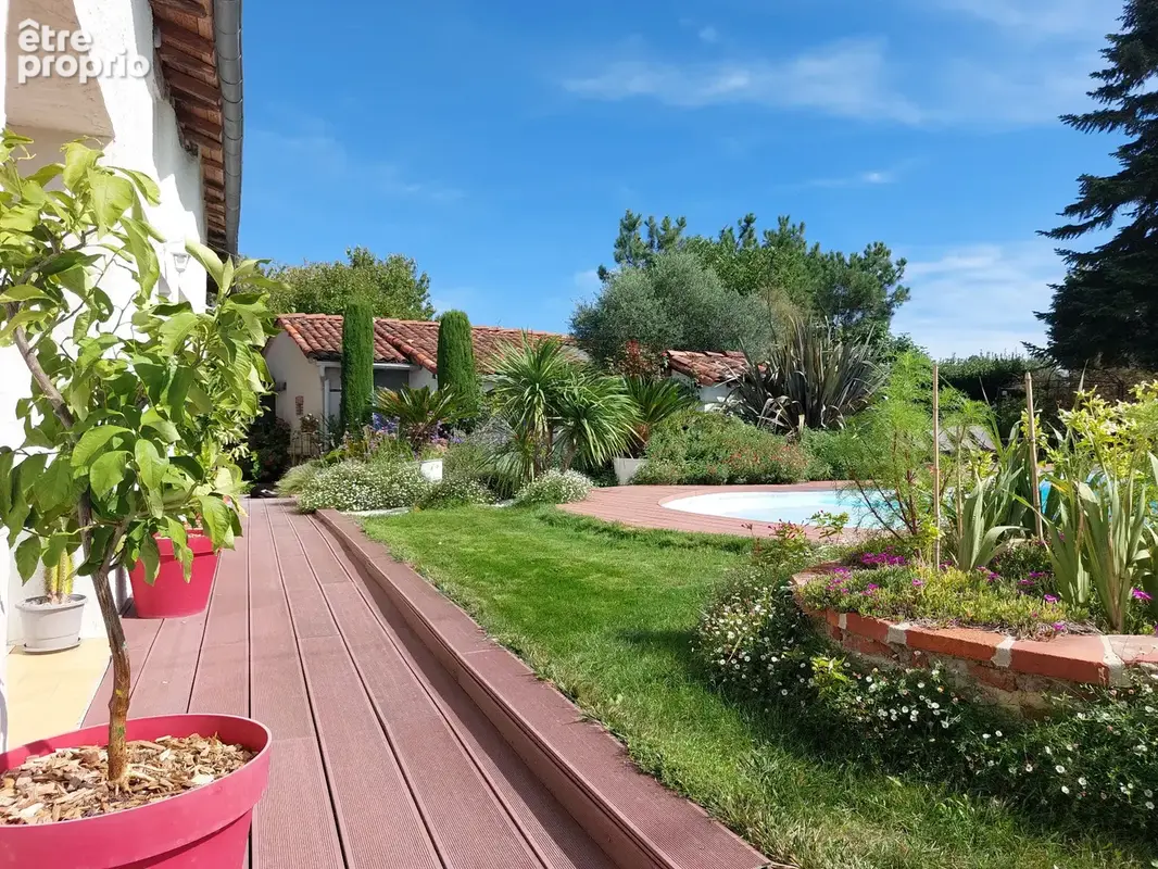Maison à vendre 7 pièces MONTAUBAN (82) avec chambres d'hôtes, piscine, jardin et dépendance - photo 57