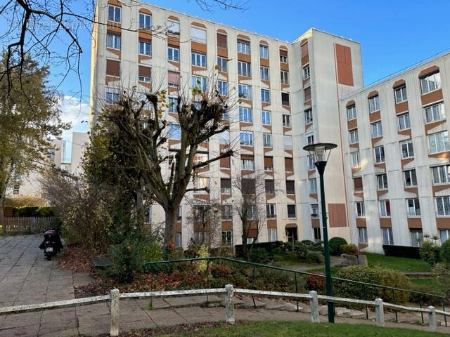 Appartement à LES ULIS
