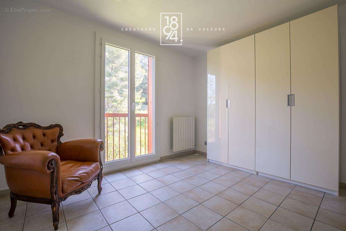 Appartement à MARSEILLE-13E