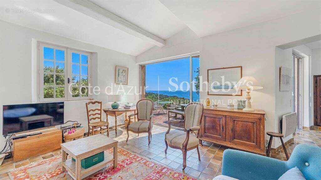 Maison à RAMATUELLE