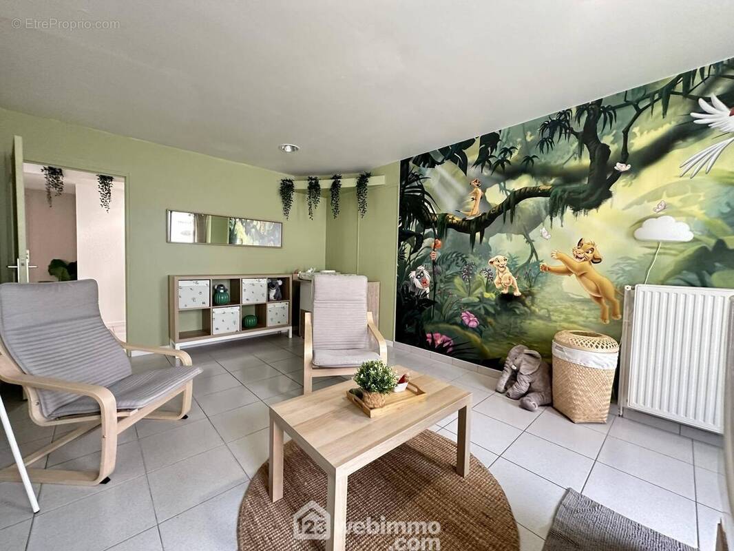 A découvrir rapidement - Commerce à BRUYERES-ET-MONTBERAULT