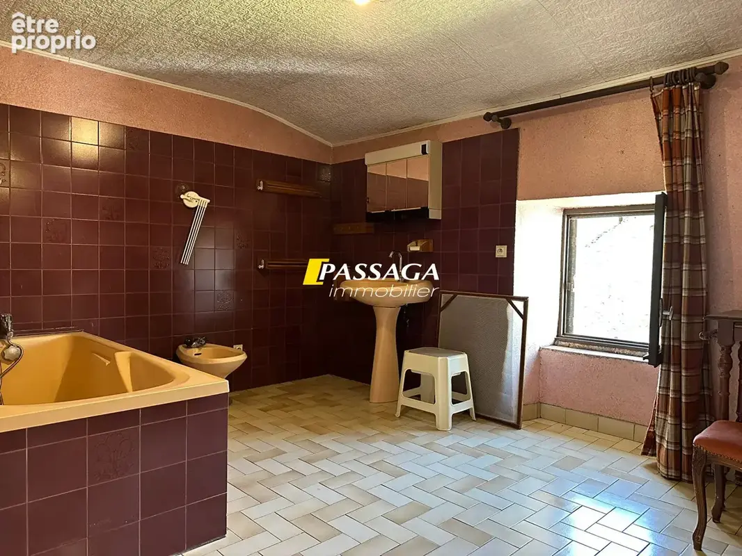 A VENDRE - Ensemble immobilier avec jardin - RECOULES PREVINQUIERES - photo 12