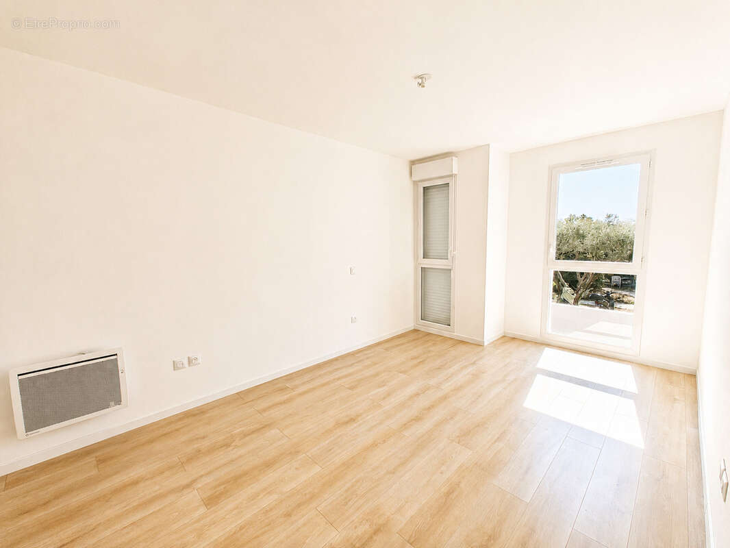 Mauguio   Villa T4 de 101,50 m2 avec jardin de 135 m2  Disponible immédiatement - photo 11