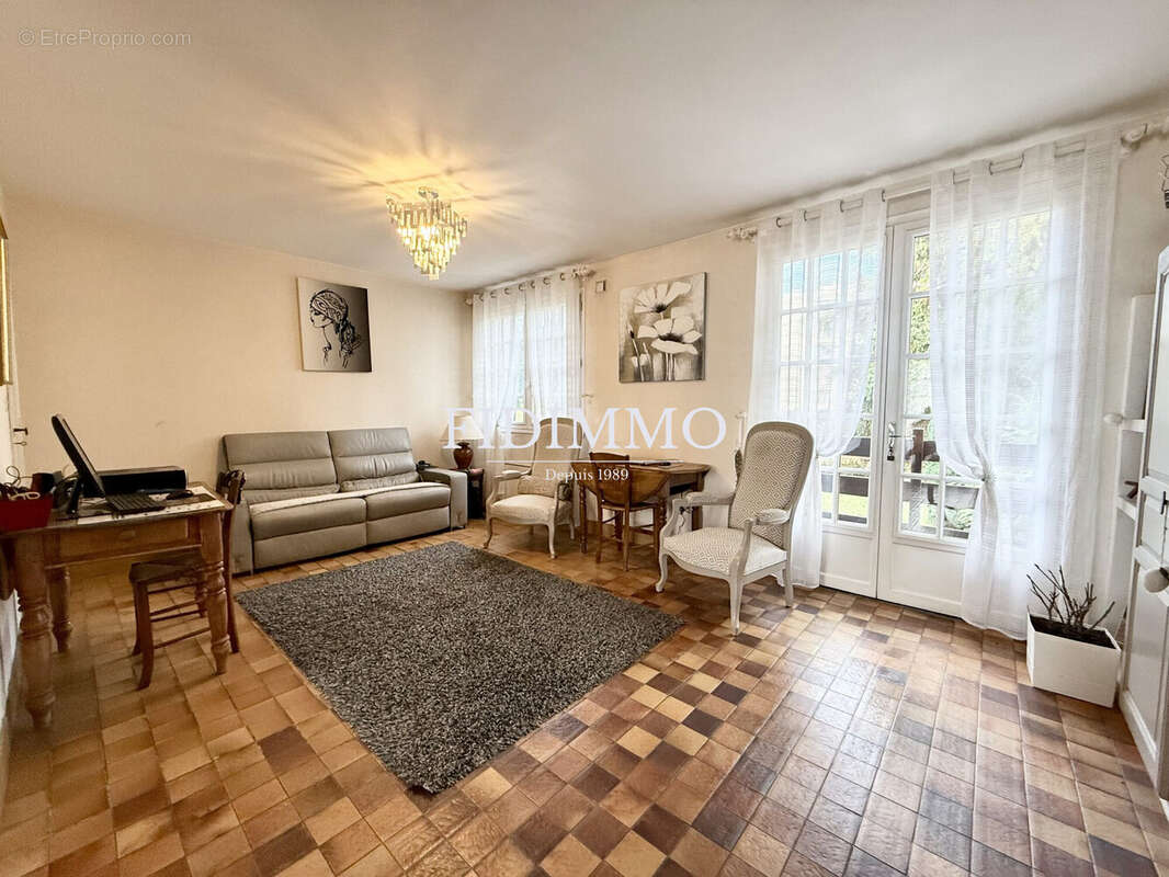 Maison à ORMESSON-SUR-MARNE