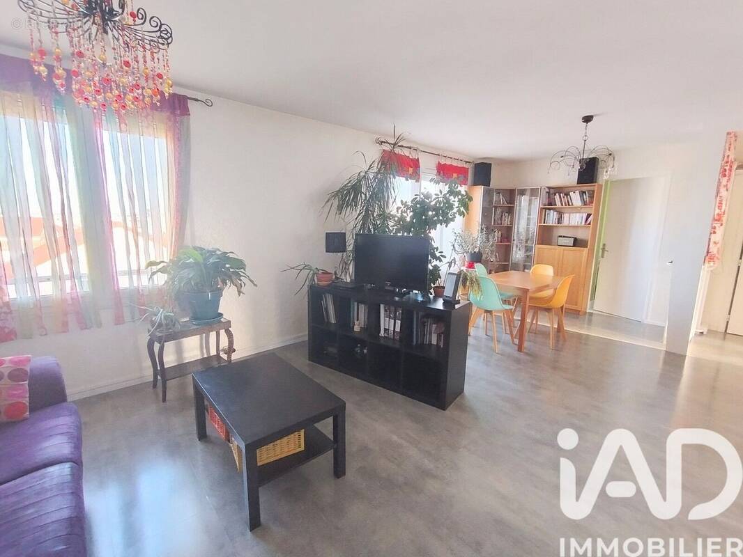 Photo 1 - Appartement à REIMS