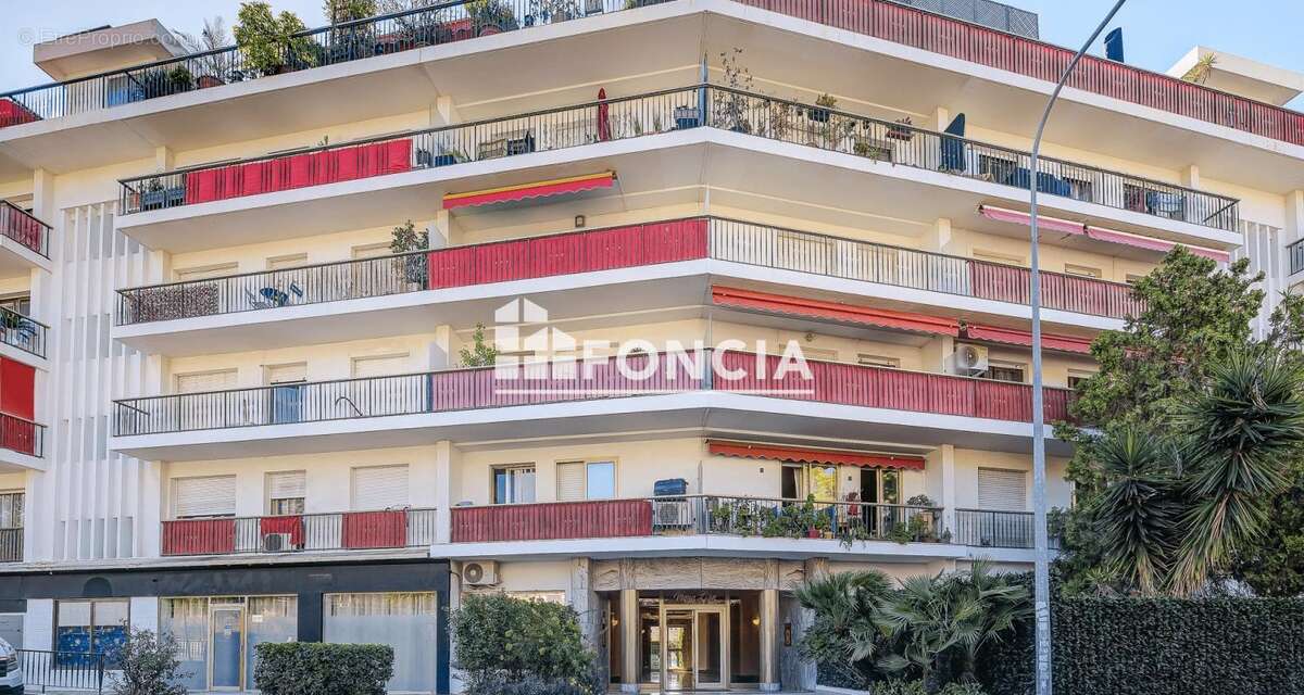 Appartement à NICE