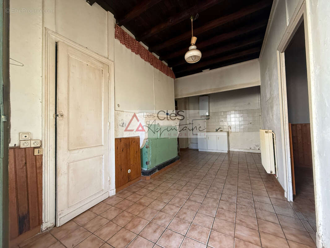 Maison de ville - 86 m2 - Preignac - photo 2