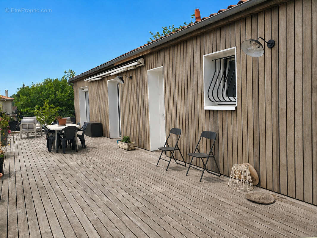 Maison à CHAMPNIERS