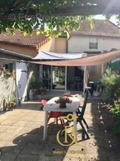 Maison à COMMENTRY